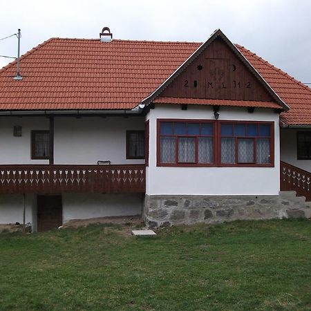 Maksai Lak Lägenhet Ocna de Sus Exteriör bild